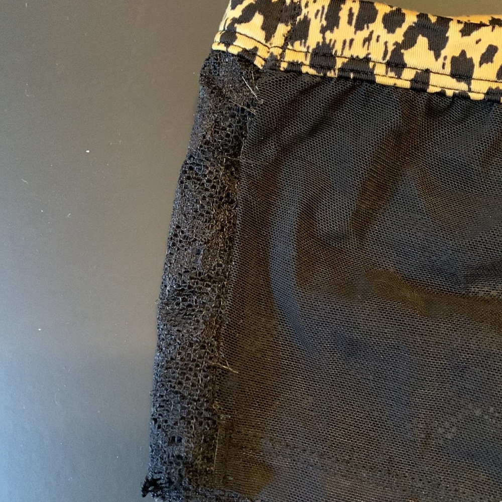 Victoria Secret panties - Picture 4 of 5